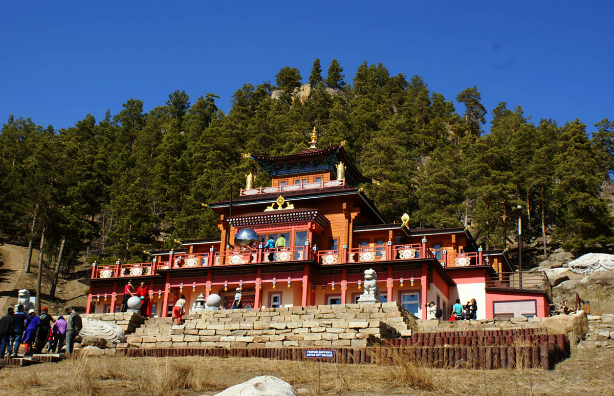 Aglag Monastery