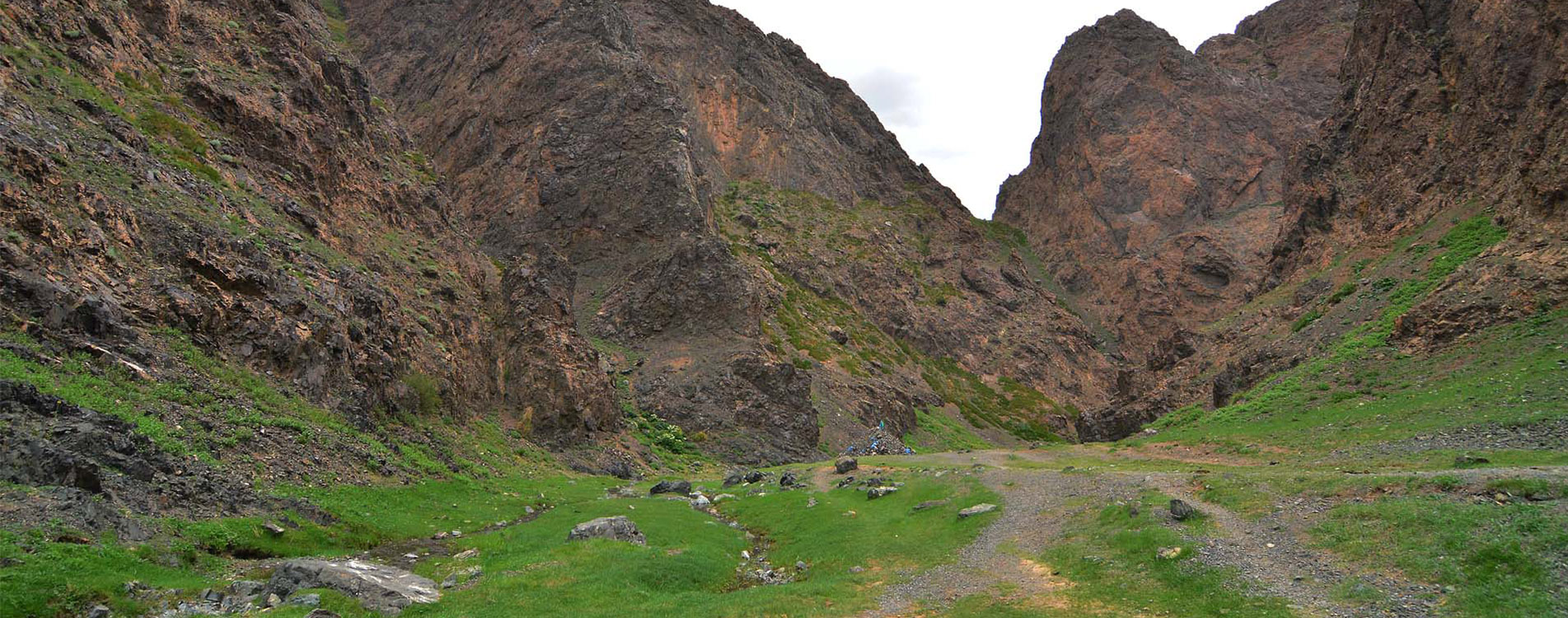 Explore Vulture Gorge (yoliin am)