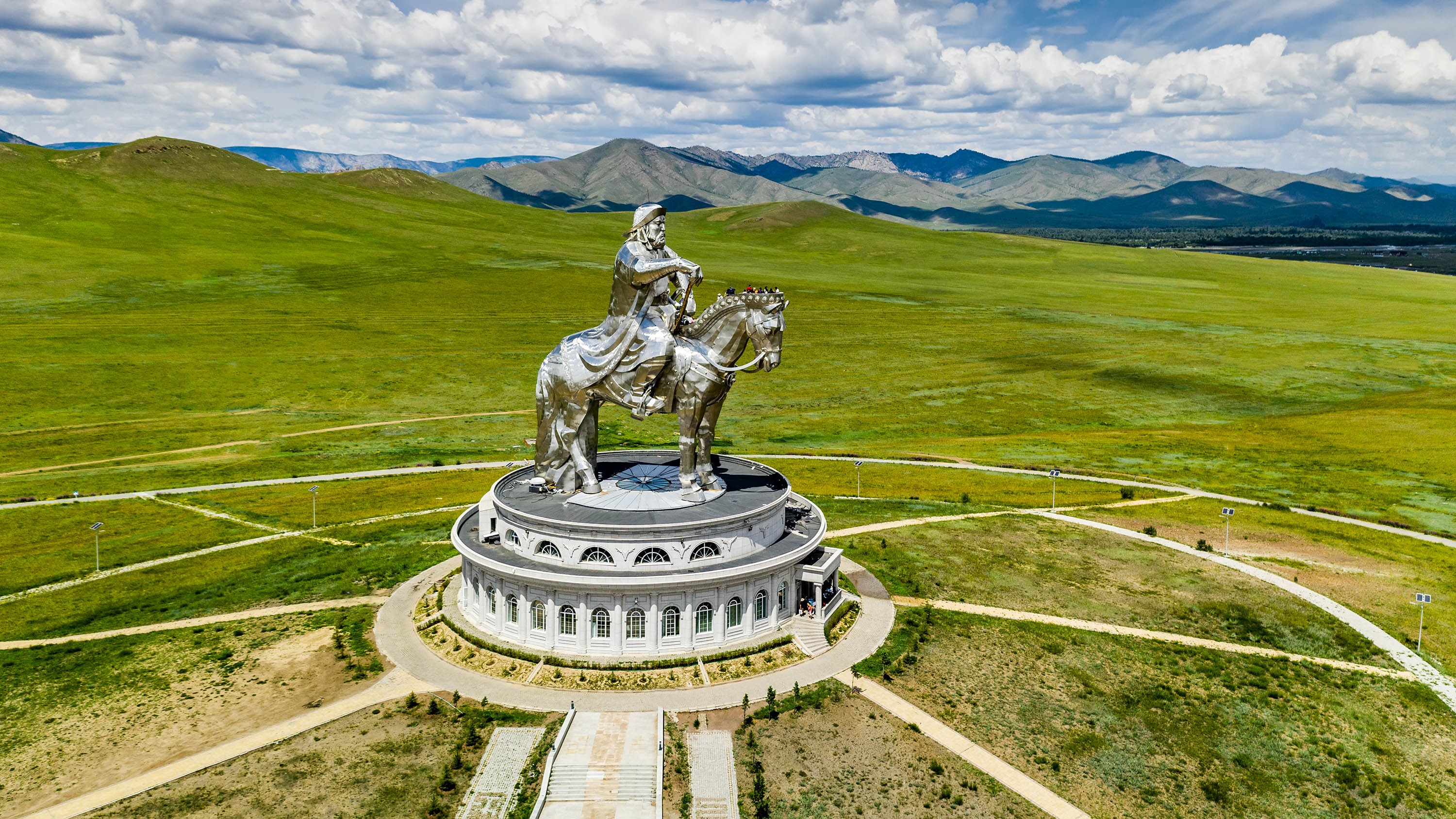 Chinggis Khan Statue