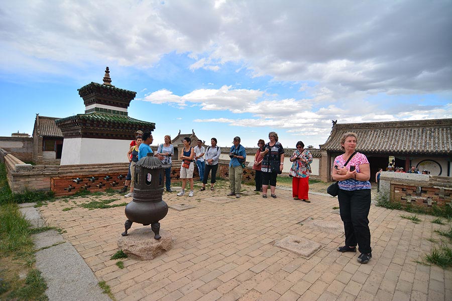 Discover Mongolia Tour and Local Naadam Khatgal (16 days)