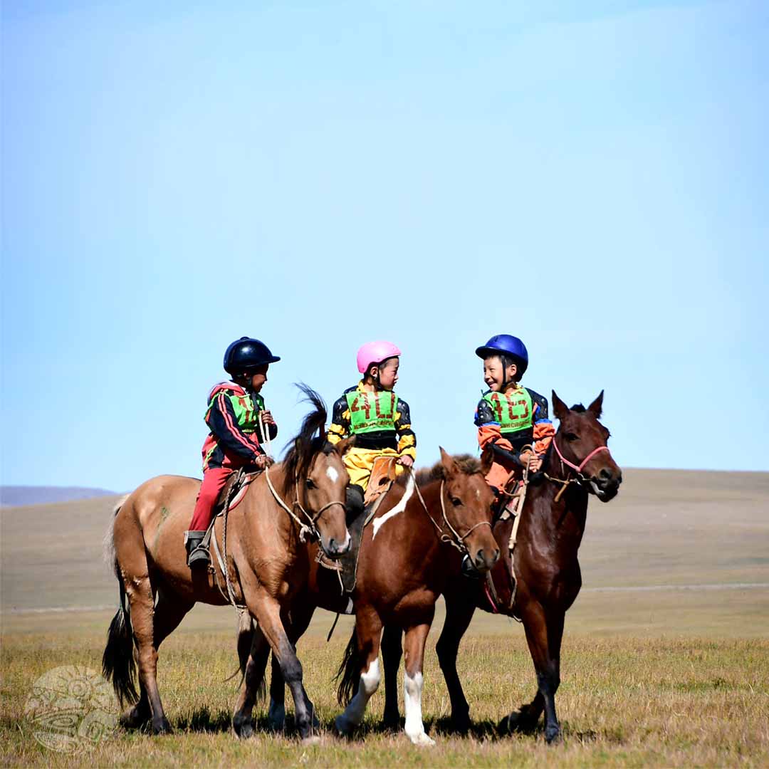 mobile_naadam