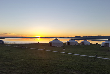 ugii lake